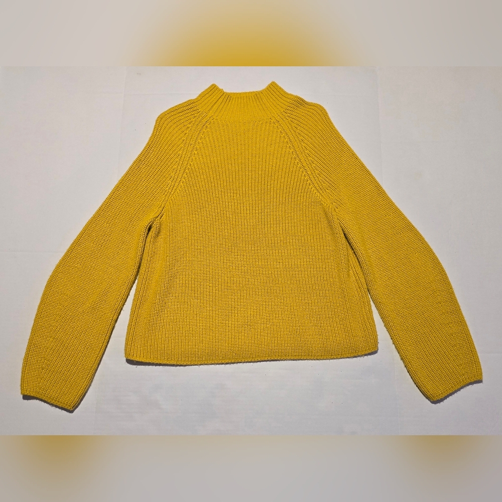 Antonio Melani Womens Pullover Sweater  Crew Neck Size Small Yellow Gold